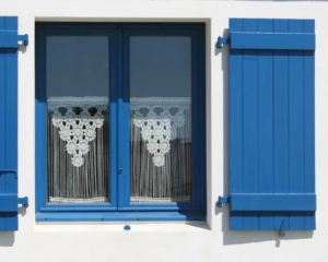 Peinture-volets-chantier-Fred_Plan-de-travail-1